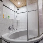 Zwischen Chiemsee Und Bergen Ug Apartament