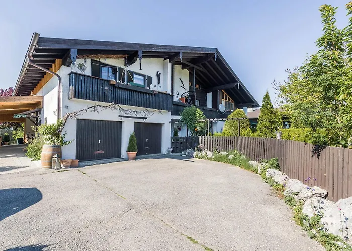 Appartamento Zwischen Chiemsee Und Bergen Ug